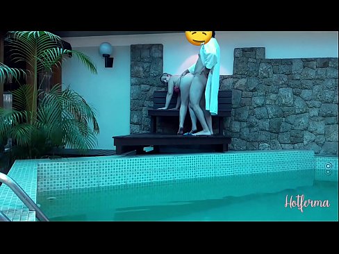 ❤️ El cap convida la criada a la piscina, però no va poder resistir-se a una calor ☑ Porno de qualitat al ca.full-porner-com.ru ❌